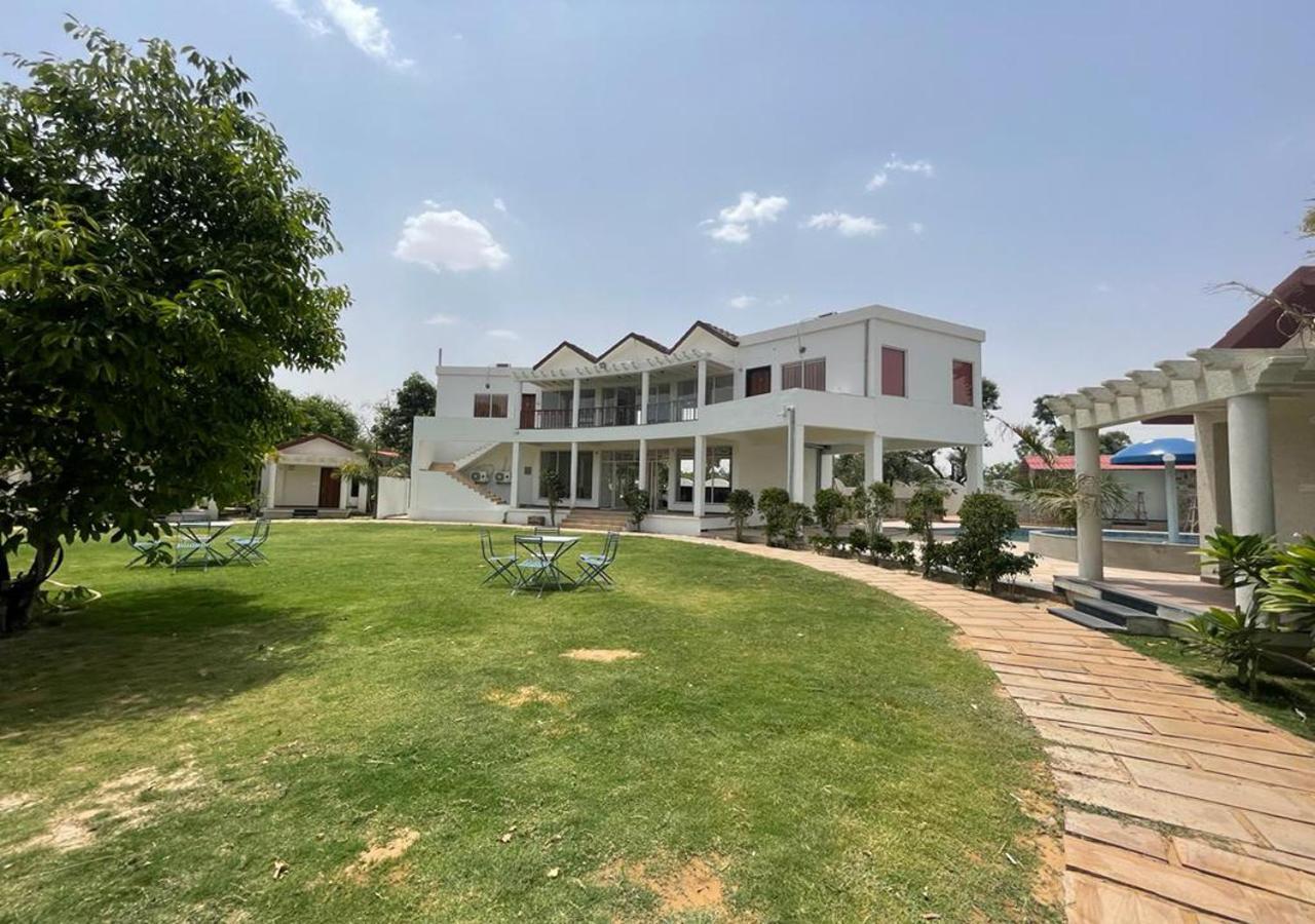 Las Cabanas Resort Pushkar Ngoại thất bức ảnh