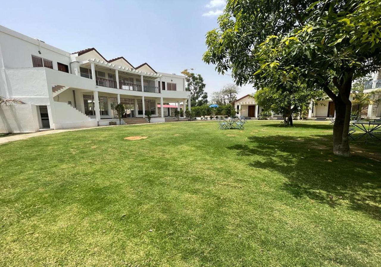 Las Cabanas Resort Pushkar Ngoại thất bức ảnh