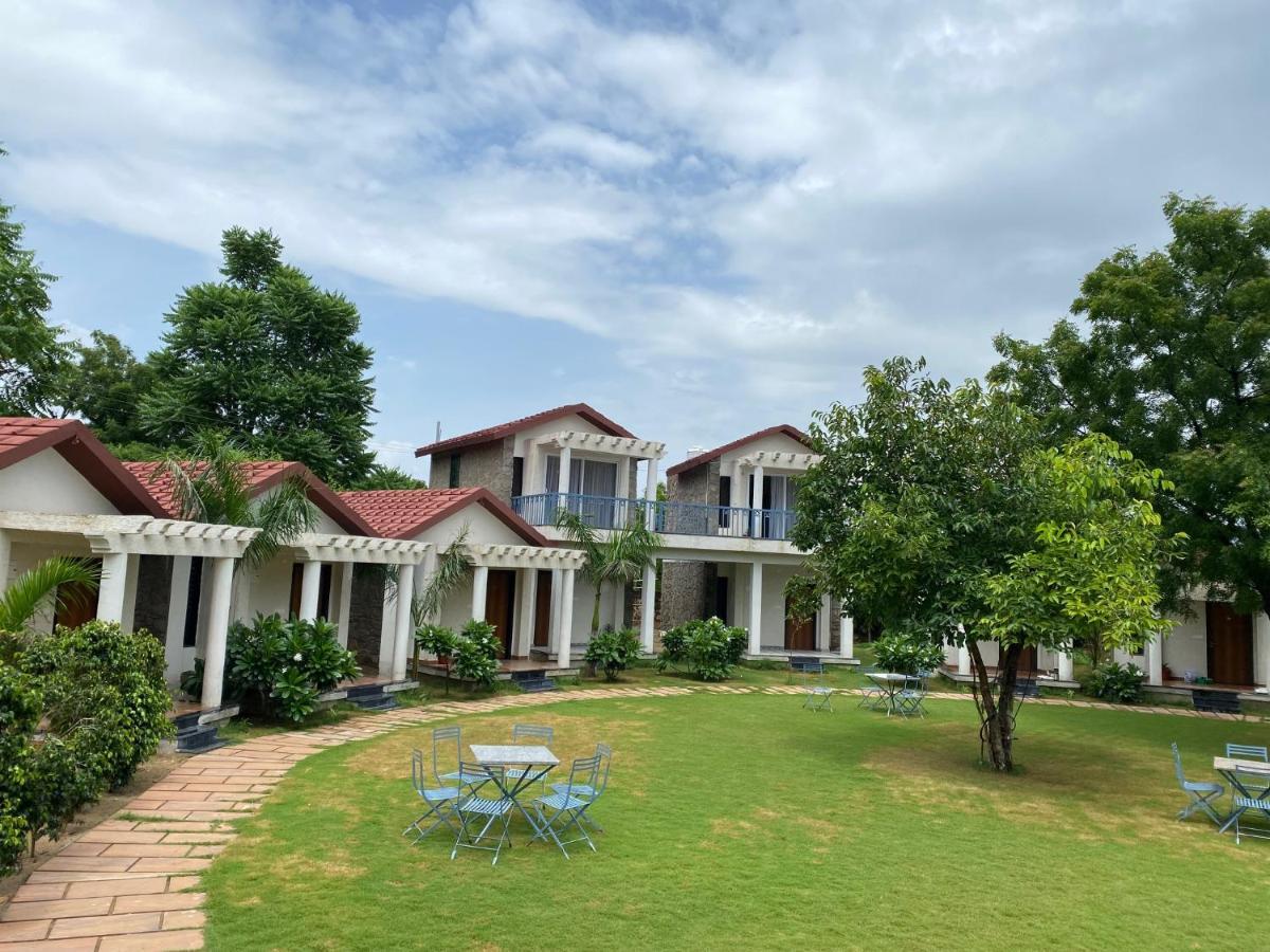 Las Cabanas Resort Pushkar Ngoại thất bức ảnh