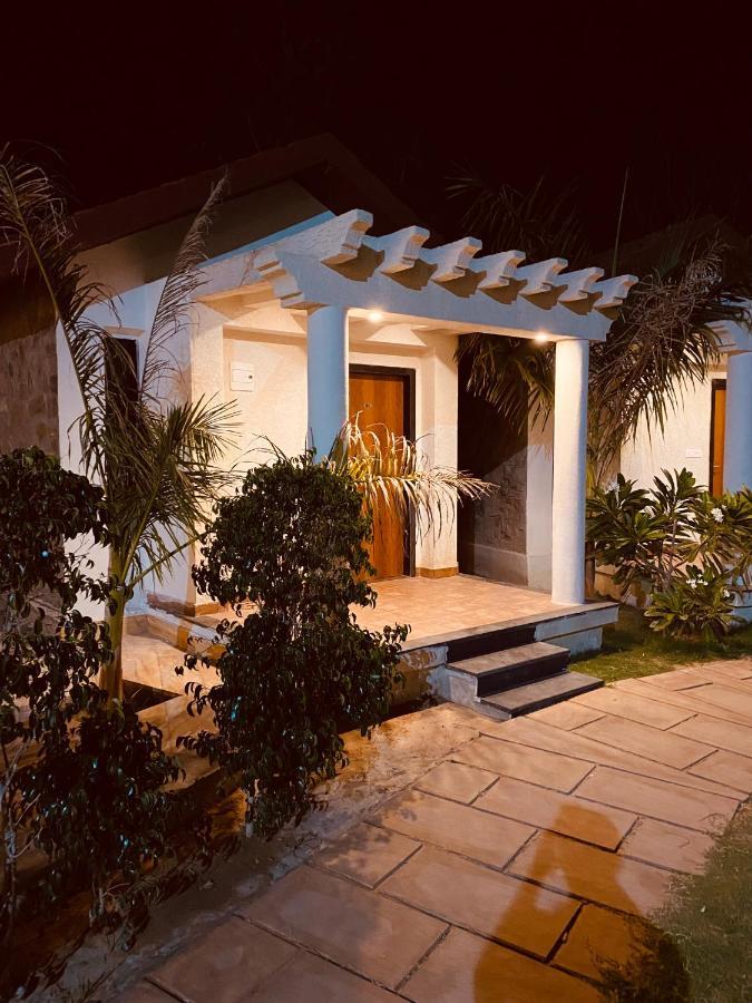 Las Cabanas Resort Pushkar Ngoại thất bức ảnh